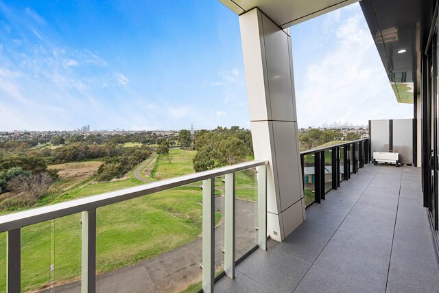 ア テイスト オブ パラダイス イン インナーシティ サバービア