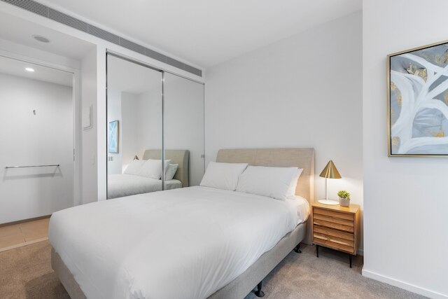 インペッカブリー モダン 1 ベッド ウィズ インクレディブル シティ ビューズ