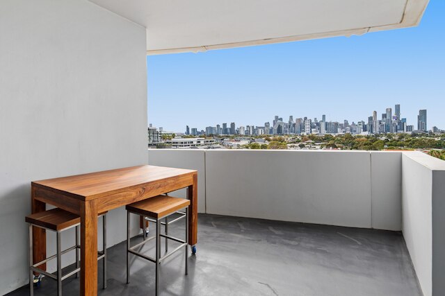 2 ベッド, 500m フロム ザ ビーチ ウィズ プール, ジム & サウナ