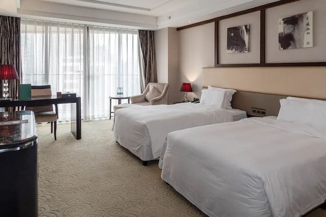 Sun Yat-sen University Kaifeng Hotel