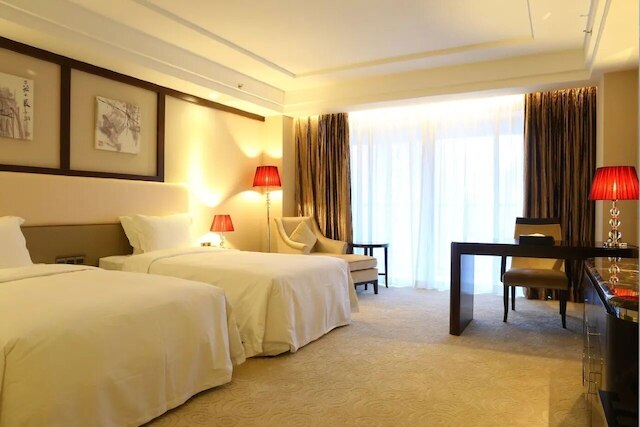 Sun Yat-sen University Kaifeng Hotel