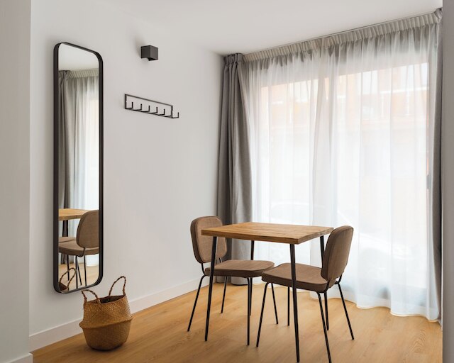 ライムホーム マドリード カジェ デ ボリビア