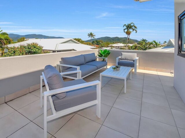 ケアンズ ノース 4ベッド ウィズ アウトドアダイニング & プール