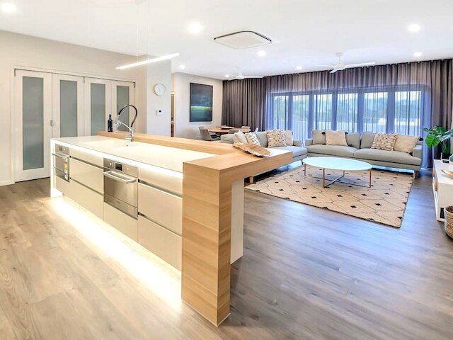 ケアンズ ノース 4ベッド ウィズ アウトドアダイニング & プール