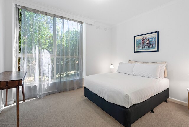 チャーミング インナーシティ ステイ - スペース、スタイル & ロケーション