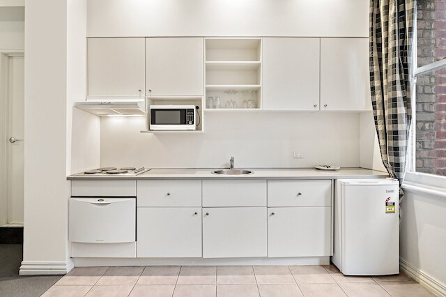 インナーシティ スタジオ - ウォーク トゥ エブリシング！