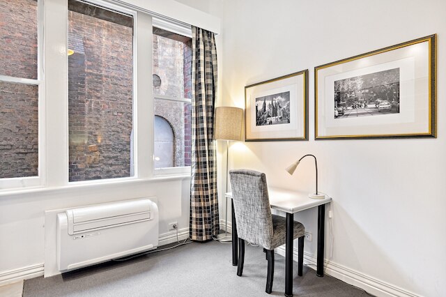 インナーシティ スタジオ - ウォーク トゥ エブリシング！