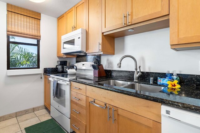 グレートロケーション エアコン & WiFi コンシェルジュ インクルーデッド！