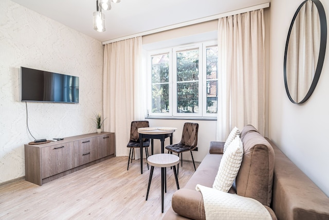 レントプラネット - スタジオ プワスキエゴ