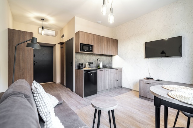 レントプラネット - スタジオ プワスキエゴ