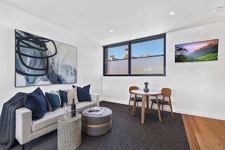 スタイリッシュ スタジオ ウィズ グレートアメニティーズ ニア ビーチサイド