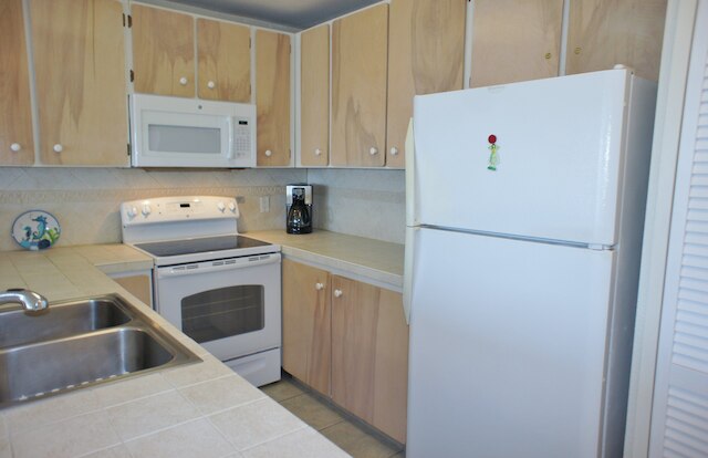 ダイレクト オーシャンフロント インユニット WiFi コンシェルジュ インクルーデッド - Vrkcv