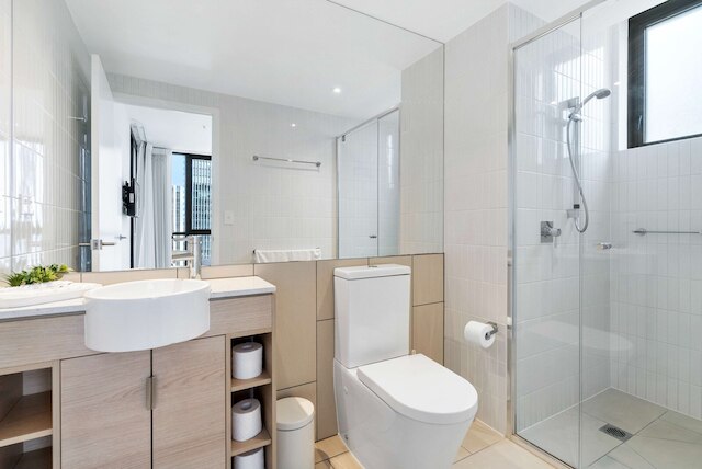 エレガント 2ベッド ウィズ スタニング ビューズ、プール、BBQ、ジム