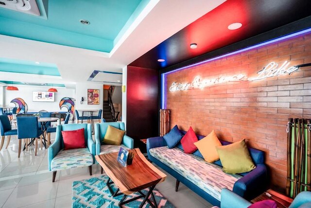 ジョムティエン ビーチ マーケット ホテル