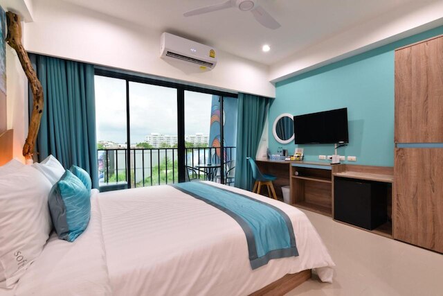 ジョムティエン ビーチ マーケット ホテル