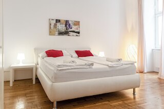 アフォーダブル 3ベッドルーム アパートメント ベルヴェデーレ ヴィシニティ