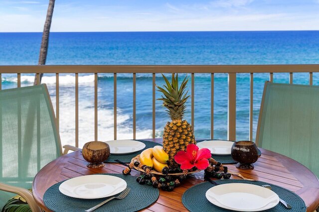 オーシャンフロント デラックス トップフロア エアコン コンシェルジュ インクルーデッド - Vrkcv