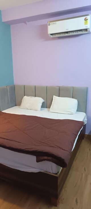 ホテル ピンクヴィラ