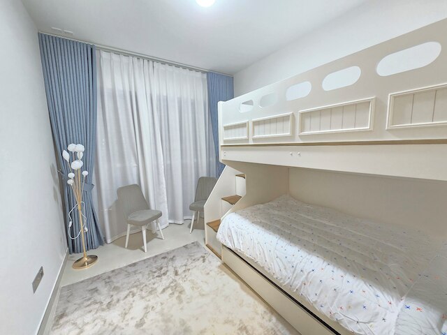 ラグジュアリー ムーン 2ベッドルーム キッチン アパートメント