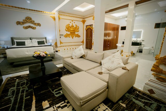 5 ベッドルーム ヴィラ スワルナ マンダパ by Orivista