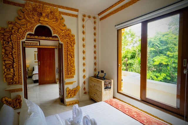 5 ベッドルーム ヴィラ スワルナ マンダパ by Orivista