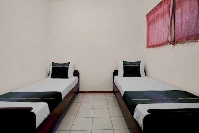 ホテル O ニア アルン アルン フォーマリー エンブン