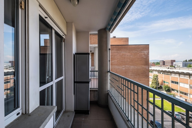 ベデッティ モダン フラット by ワンダフル イタリー