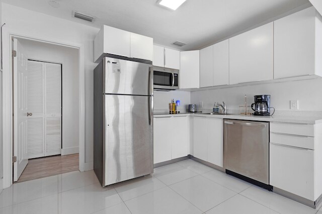 7BD Downtown Oasis Pool