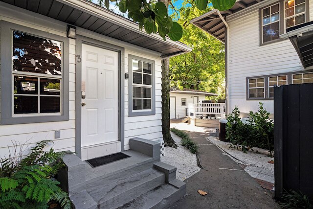 7BD Downtown Oasis Pool