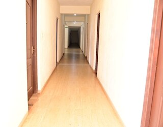 マハラジャ アグラセン バワン