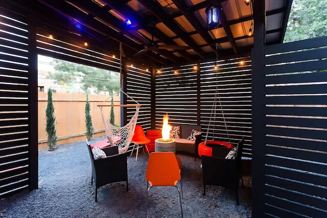 Two-home Group Retreat - 6th Street 4 Min Walk