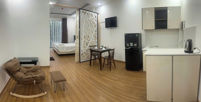 フル ハウス ホテル アンド アパートメント