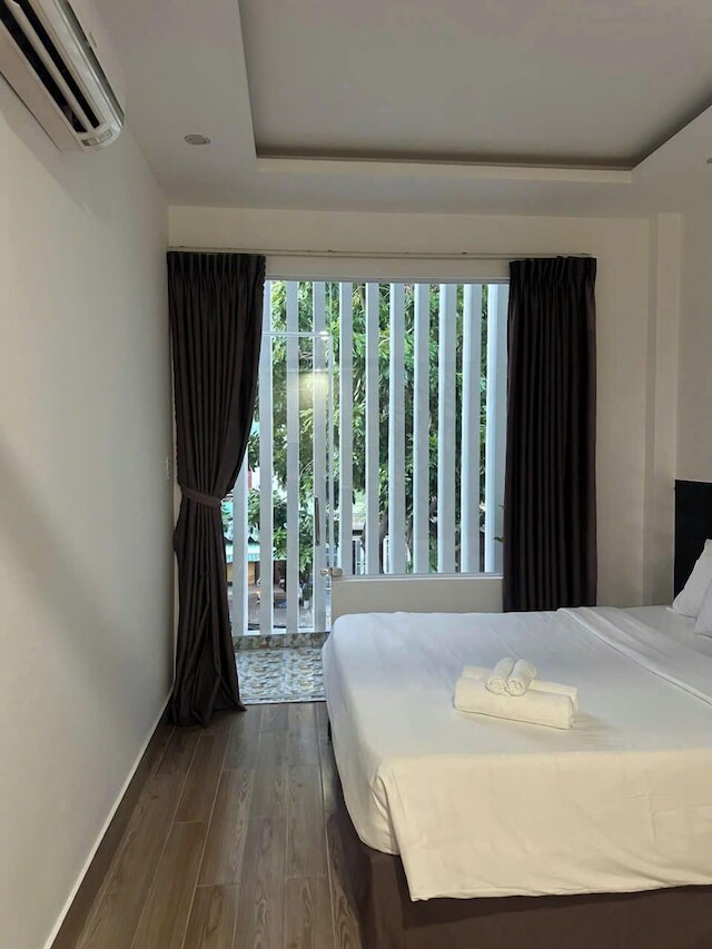 フル ハウス ホテル アンド アパートメント