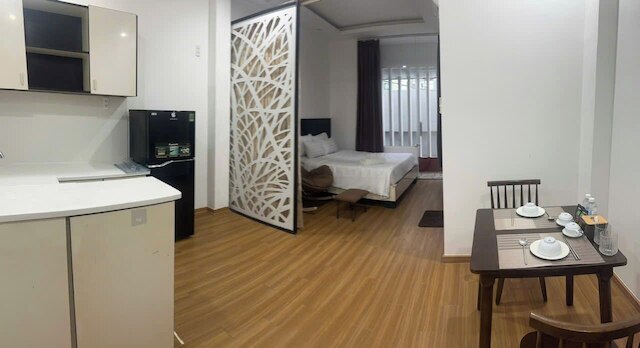 フル ハウス ホテル アンド アパートメント