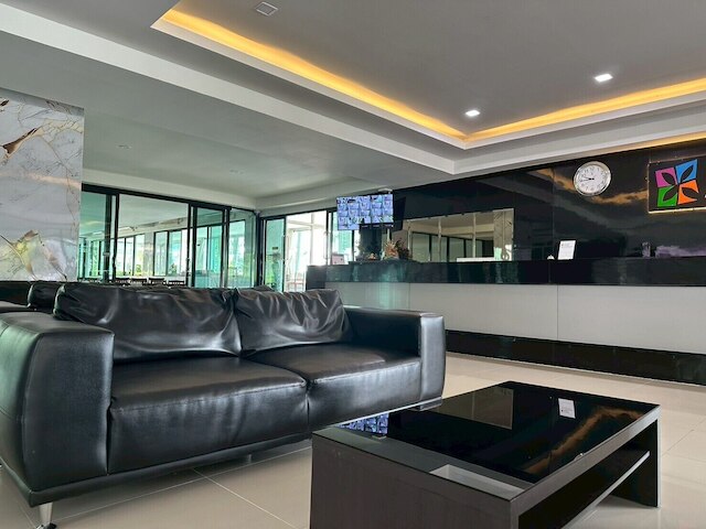 ゴールデン グッド ヒル チェンマイ