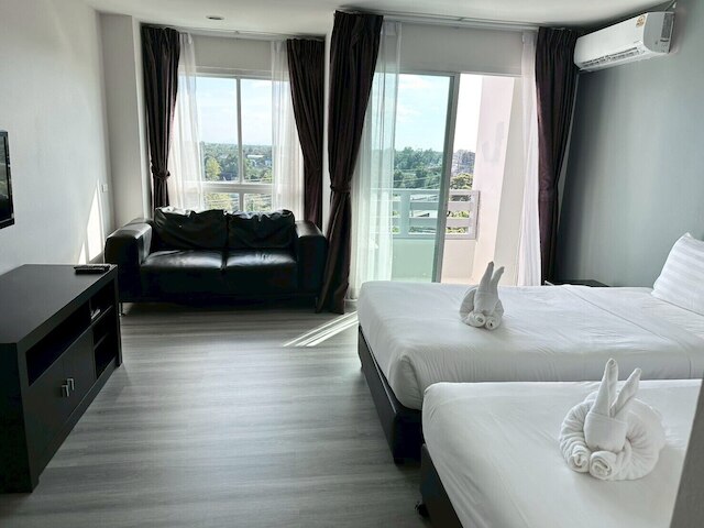 ゴールデン グッド ヒル チェンマイ