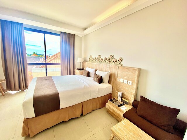 ホリソン クタ バリ