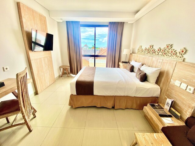 ホリソン クタ バリ