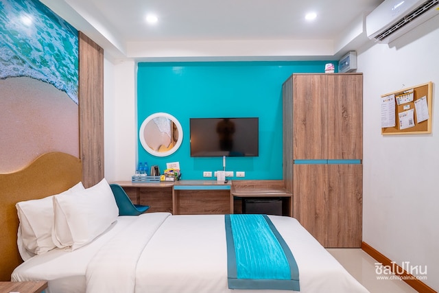 ジョムティエン ビーチ マーケット プレイス