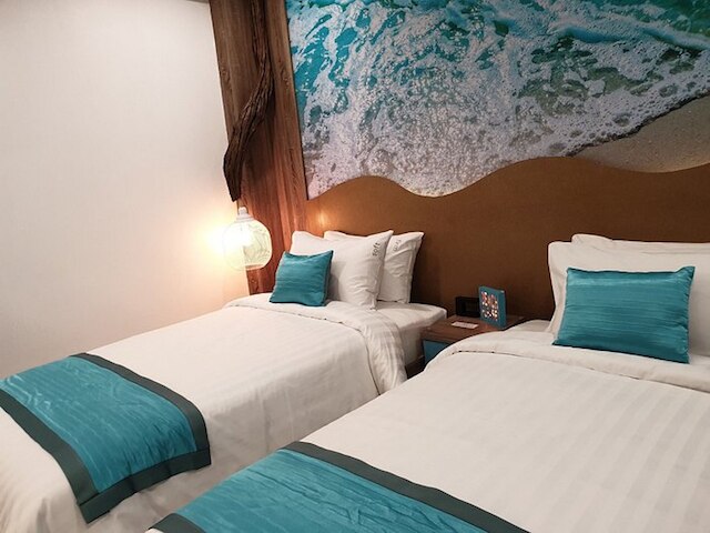 ジョムティエン ビーチ マーケット プレイス