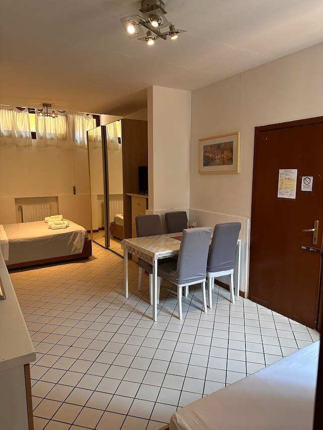 レジデンス ポルタ サラゴッツァ