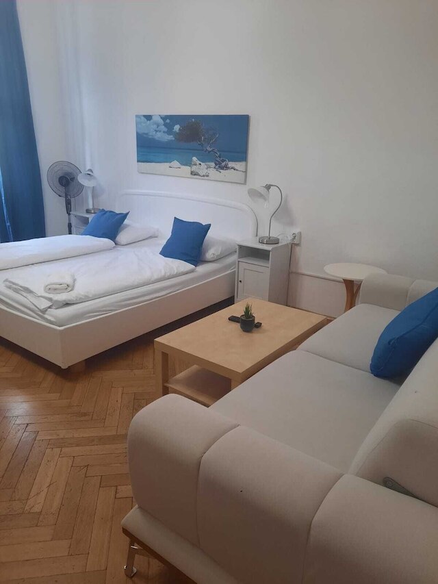 モダン 2ベッドルーム アパートメント ウェル コネクテッド