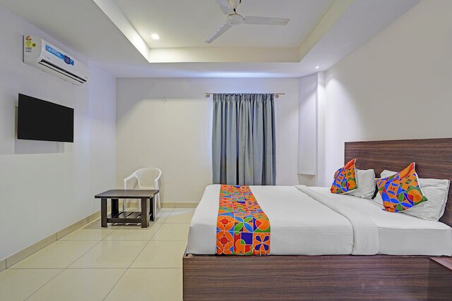 ファブエクスプレス アーバン イン