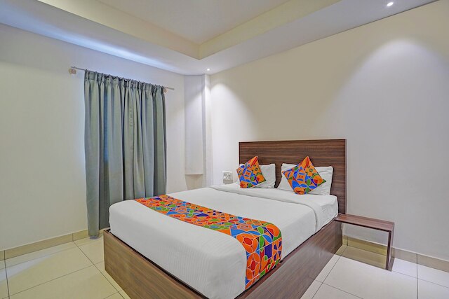 ファブエクスプレス アーバン イン