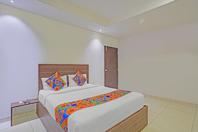 ファブエクスプレス アーバン イン