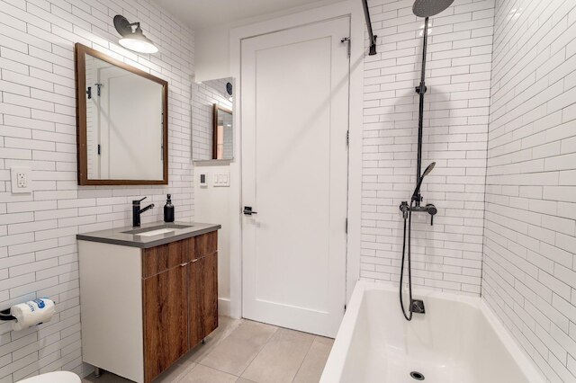 ラグジュアリー 3 ベッドルーム 2 バス アパートメント イン プライム ロケーション オブ NYC