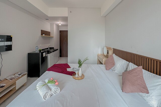 シンプル スタジオ アット ザ トランス アイコン スラバヤ アパートメント