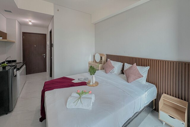 シンプル スタジオ アット ザ トランス アイコン スラバヤ アパートメント