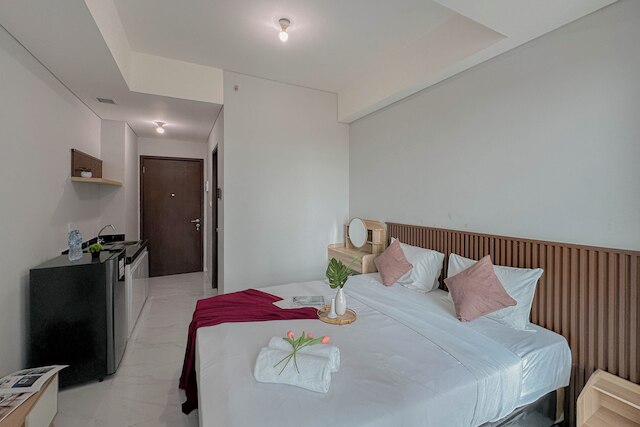 シンプル スタジオ アット ザ トランス アイコン スラバヤ アパートメント