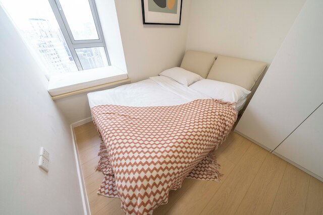 Tyms 3BR Duplex APT Xujiahui Shanghai